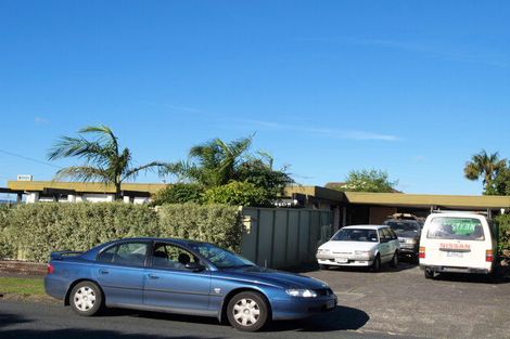 Photo of property in 103 Litten Road, Cockle Bay, Auckland, 2014