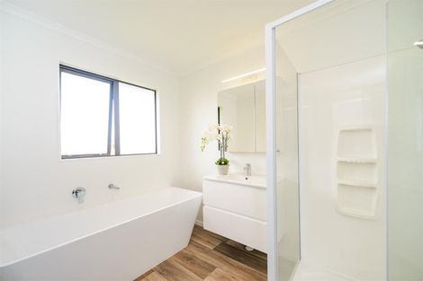 Photo of property in 5 Meads Place, Bulls, 4818