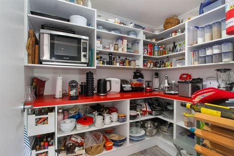 Photo of property in 3 Seaway Road, Clarks Beach, 2122