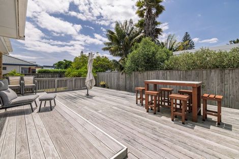 Photo of property in 35 Muricata Avenue, Mount Maunganui, 3116