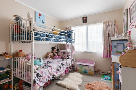 Photo of property in 7a Omokoroa Road, Omokoroa, 3114