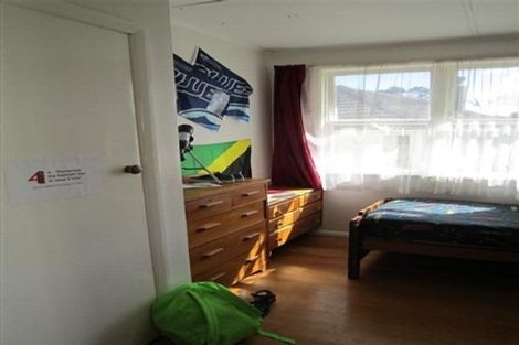 Photo of property in 1/6a Kallu Crescent, Mount Roskill, Auckland, 1041