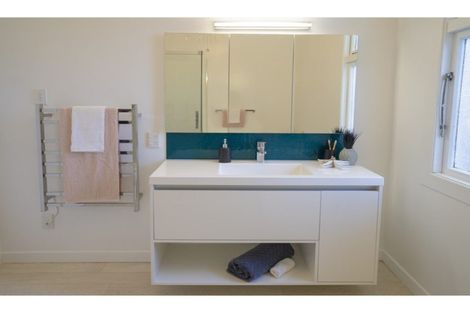 Photo of property in 84 Melbourne Street, Windsor, Invercargill, 9810