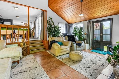 Photo of property in 10 Hastings Street, Te Puke, 3119