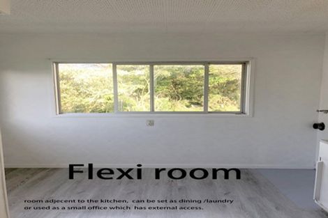 Photo of property in 13 Mcleod Road, Henderson, Auckland, 0612