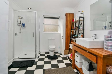 Photo of property in 61 Russell Street, Westport, 7825