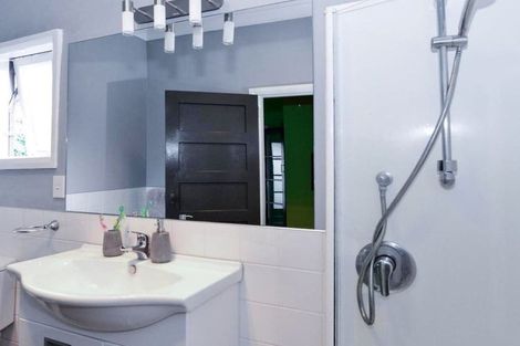 Photo of property in 1012 Heretaunga Street East, Parkvale, Hastings, 4122