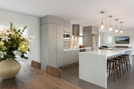 Photo of property in 2 Lamia Grove, Papamoa Beach, Papamoa, 3118