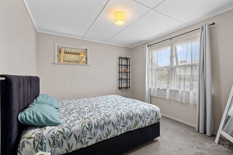 Photo of property in 4 Glenn Street, Castlecliff, Whanganui, 4501