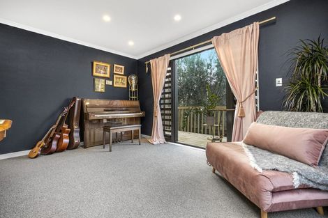 Photo of property in 224 Alec Craig Way, Gulf Harbour, Whangaparaoa, 0930