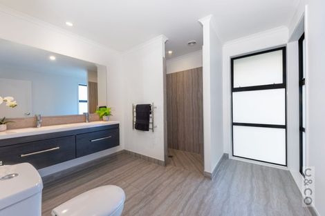 Photo of property in 104 Solan Drive, Waimauku, 0812