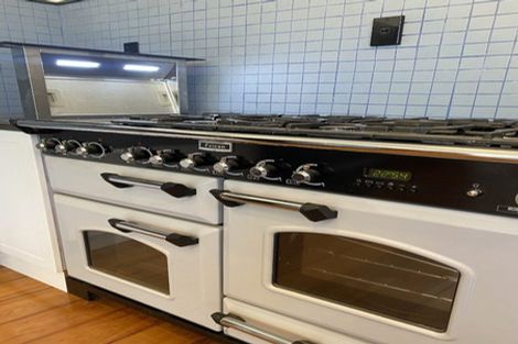 Photo of property in 9 Latham Street, Napier South, Napier, 4110