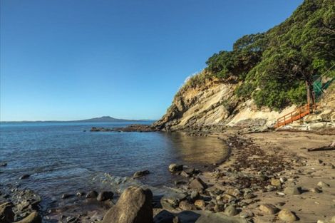 Photo of property in 21 Red Bluff Rise, Campbells Bay, Auckland, 0630