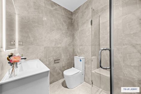 Photo of property in 42 Oopunga Road, Pukekohe, 2120