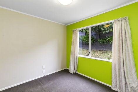 Photo of property in 16b Buccaneer Place, Grenada Village, Wellington, 6037