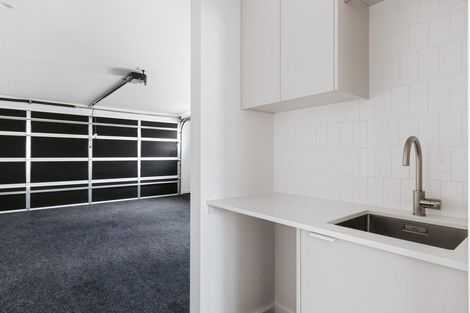 Photo of property in 13a Western Avenue, Omokoroa, 3114