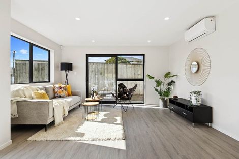 Photo of property in 49b Puriri Road, Manurewa, Auckland, 2102