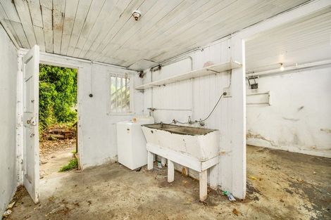 Photo of property in 372 South Road, Caversham, Dunedin, 9012