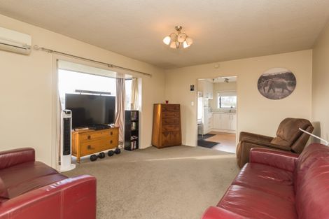 Photo of property in 2/60a Somme Street, St Albans, Christchurch, 8014