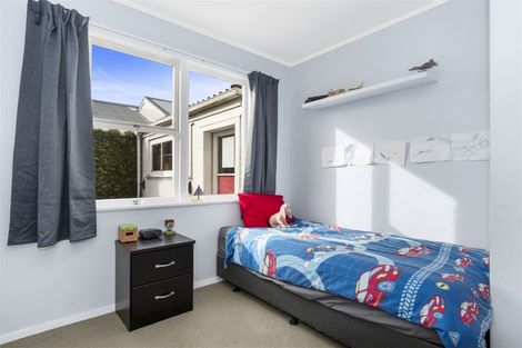Photo of property in 63 Sutherland Road, Brookfield, Tauranga, 3110