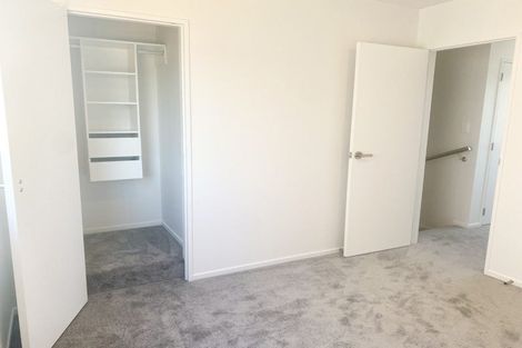 Photo of property in 33b Matipo Road, Te Atatu Peninsula, Auckland, 0610