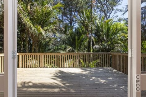 Photo of property in 123 Motutara Road, Muriwai, Waimauku, 0881