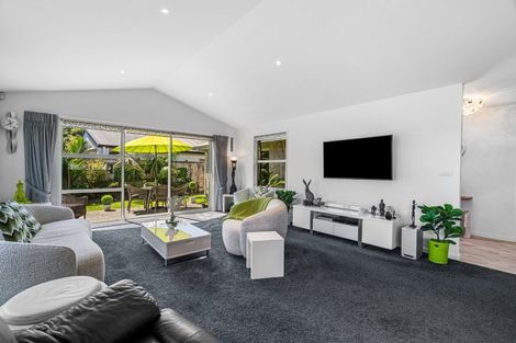 Photo of property in 22 Saint Pauls Drive, Brookfield, Tauranga, 3110