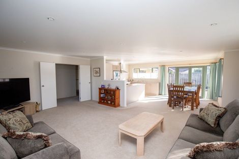 Photo of property in 55 Darlington Street, Ngatea, 3503