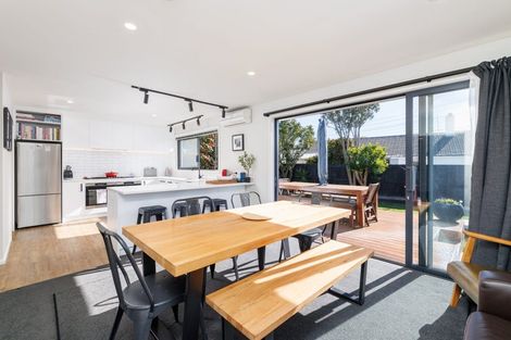 Photo of property in 11 Ashbourne Street, Burnside, Christchurch, 8053