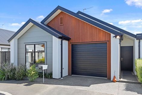 Photo of property in 5 Earhart Lane, Wigram, Christchurch, 8042