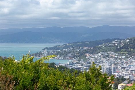 Photo of property in 31 Highbury Road, Highbury, Wellington, 6012