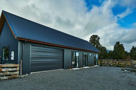Photo of property in 2 Williams Drive, Fox Glacier, 7886