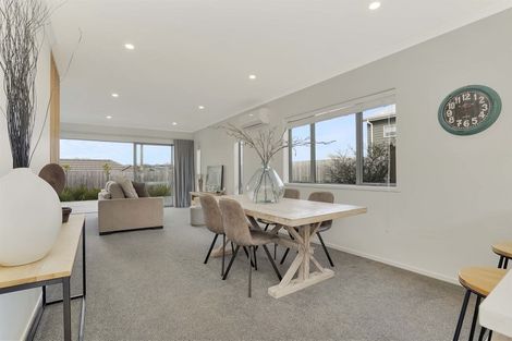 Photo of property in 7 Springside Court, Huntington, Hamilton, 3210