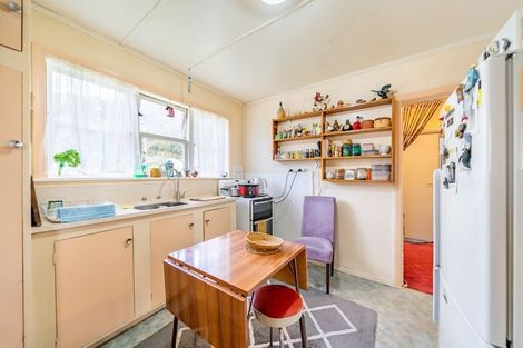 Photo of property in 63 Hay Street, Naenae, Lower Hutt, 5011