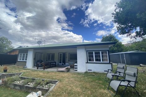 Photo of property in 210 Stone Street, Wanaka, 9305