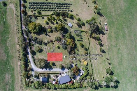 Photo of property in 281 Aporo Road, Tasman, Upper Moutere, 7173