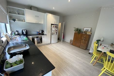 Photo of property in 28 Wautaiti Drive, Riverhead, 0820