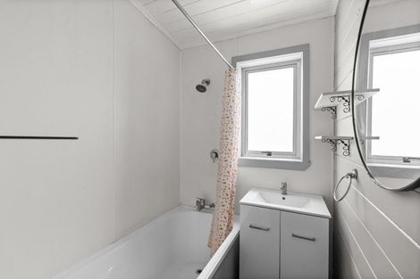 Photo of property in 410 Grays Road, Saint Leonards, Hastings, 4120