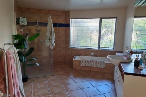 Photo of property in 41 Navigation Drive, Whitby, Porirua, 5024