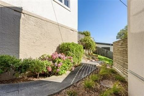 Photo of property in 5 Shalimar Crescent, Khandallah, Wellington, 6035