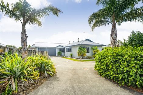 Photo of property in 160b Kelvin Grove Road, Kelvin Grove, Palmerston North, 4414
