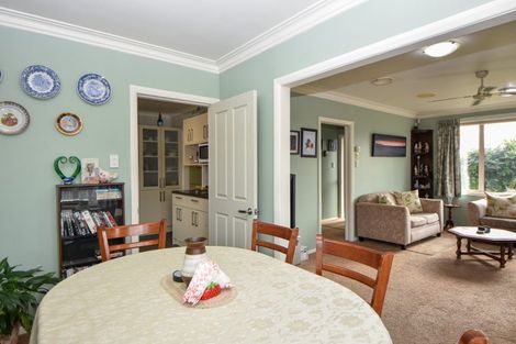 Photo of property in 240 High Street North, Carterton, 5713