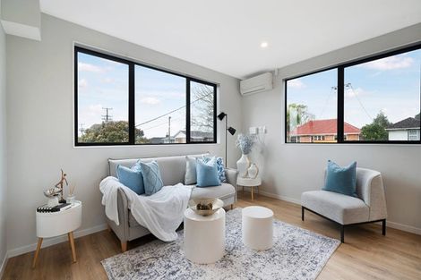 Photo of property in 2/30 Woodford Avenue, Henderson, Auckland, 0610