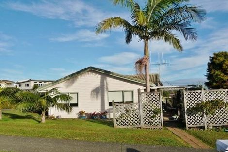 Photo of property in 1a Saint Johns Road, Coopers Beach, 0420