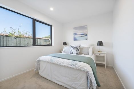 Photo of property in 8b Hadfield Street, Beach Haven, Auckland, 0626