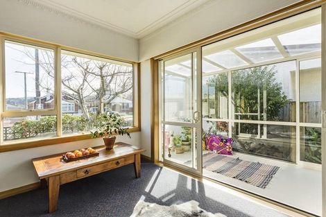 Photo of property in 127 Bay View Road, South Dunedin, Dunedin, 9012