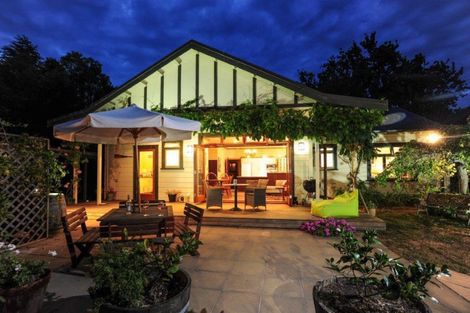 Photo of property in 35 Iona Road, Havelock North, 4130