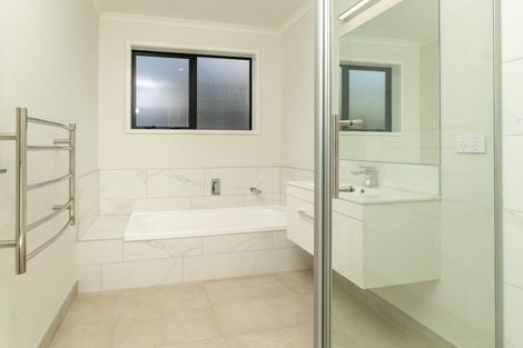 Photo of property in 32 Sierra Way, Ramarama, 2579