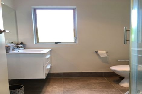 Photo of property in 2/41 Jutland Road, Hauraki, Auckland, 0622