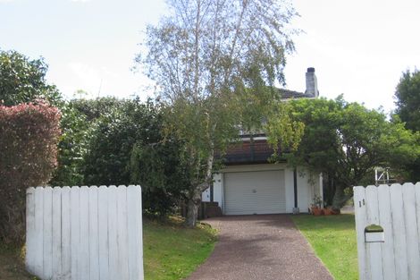 Photo of property in 13 Jellicoe Road, Murrays Bay, Auckland, 0630